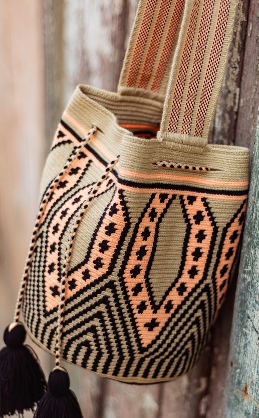 SHOP Authentic Wayuu Bags | Designed By LOMBIA & CO.